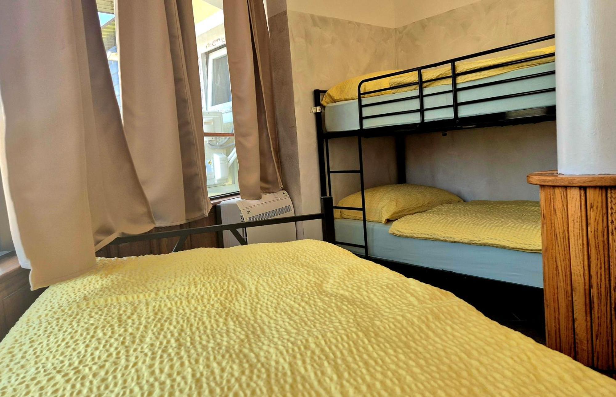 Bled Lesce Station Rooms And Beds Zewnętrze zdjęcie
